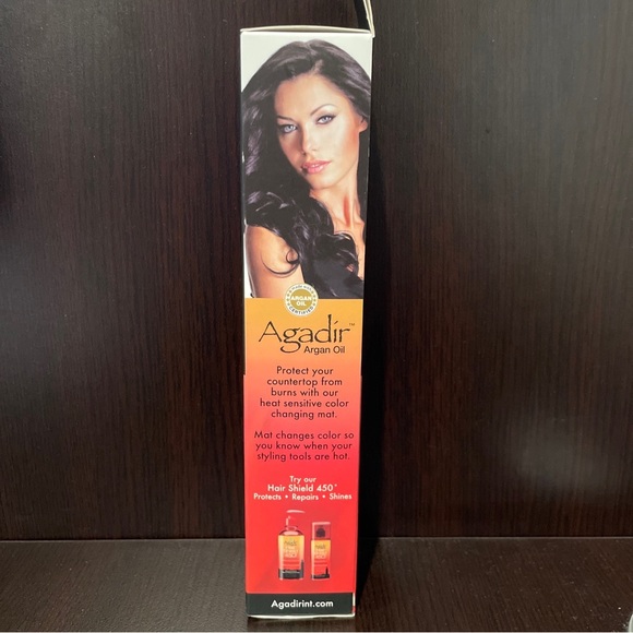 Agadir HEAT TOOL MAT Protective Color Changing Mat for All Your Heat Tools (NIB) - Picture 2 of 4